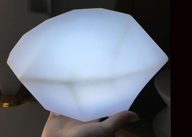China Cor bonito da bateria do diodo emissor de luz que muda de pedra claro da noite dado forma/diamante dado forma fornecedor