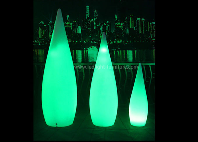 Projeto ereto da arte das lâmpadas do assoalho de poupança de energia do hotel com forma da gota da água