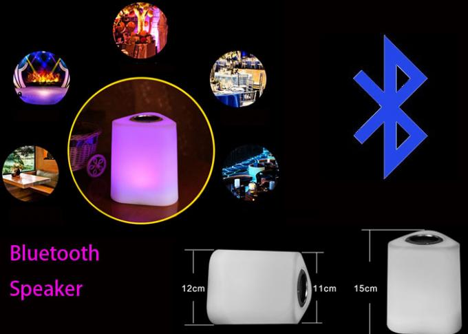 3 cores que mudam o diodo emissor de luz cubam a luz/orador dado forma 3D de Bluetooth do cubo do diodo emissor de luz