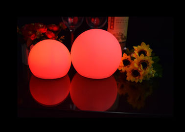 China A bola do diodo emissor de luz do humor do material plástico ilumina o diâmetro 10 Cm com controlo a distância fornecedor