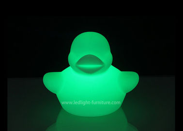 China Luz de borracha plástica da noite do pato do diodo emissor de luz do brinquedo animal engraçado ambiental e de poupança de energia fornecedor