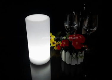 China Choque decorativo dos candeeiros de mesa do diodo emissor de luz da coluna redonda resistente para o clube noturno fornecedor